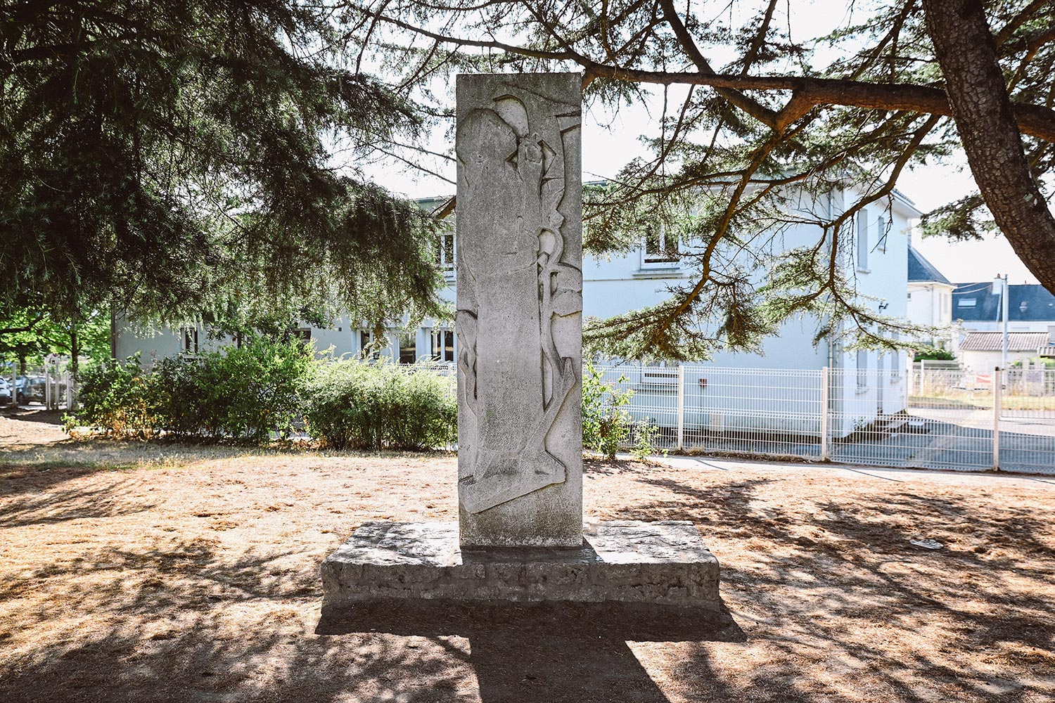sculpture joie de vivre à Lanester